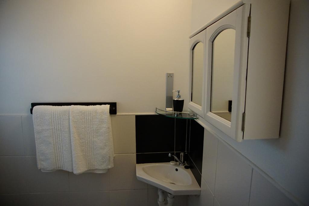 Two Door Cottage Cape Town Ruang foto